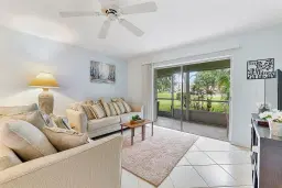 Picture of 31 Abbey Ln 106, Delray Beach, FL 33446