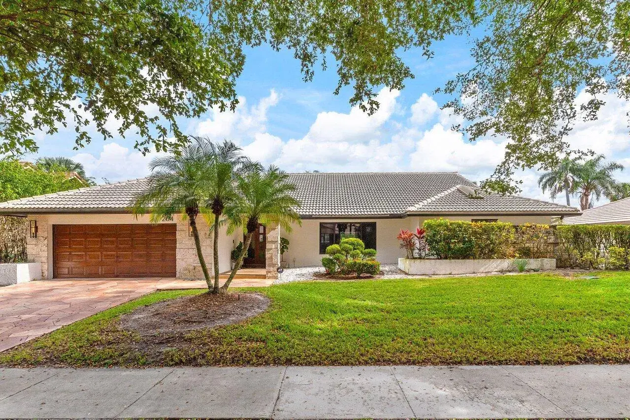 Picture of 264 Deer Creek Woodlake Circle, Deerfield Beach, FL 33442