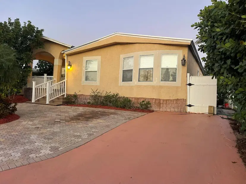 Picture of 8287 SE Swan Avenue, Hobe Sound FL 33455