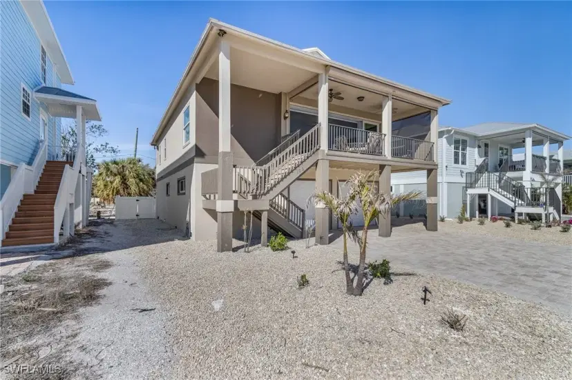 Picture of 109 Gulfview Ave, Fort Myers Beach FL 33931