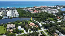 Picture of 310 N Atlantic Drive, Lantana, FL 33462