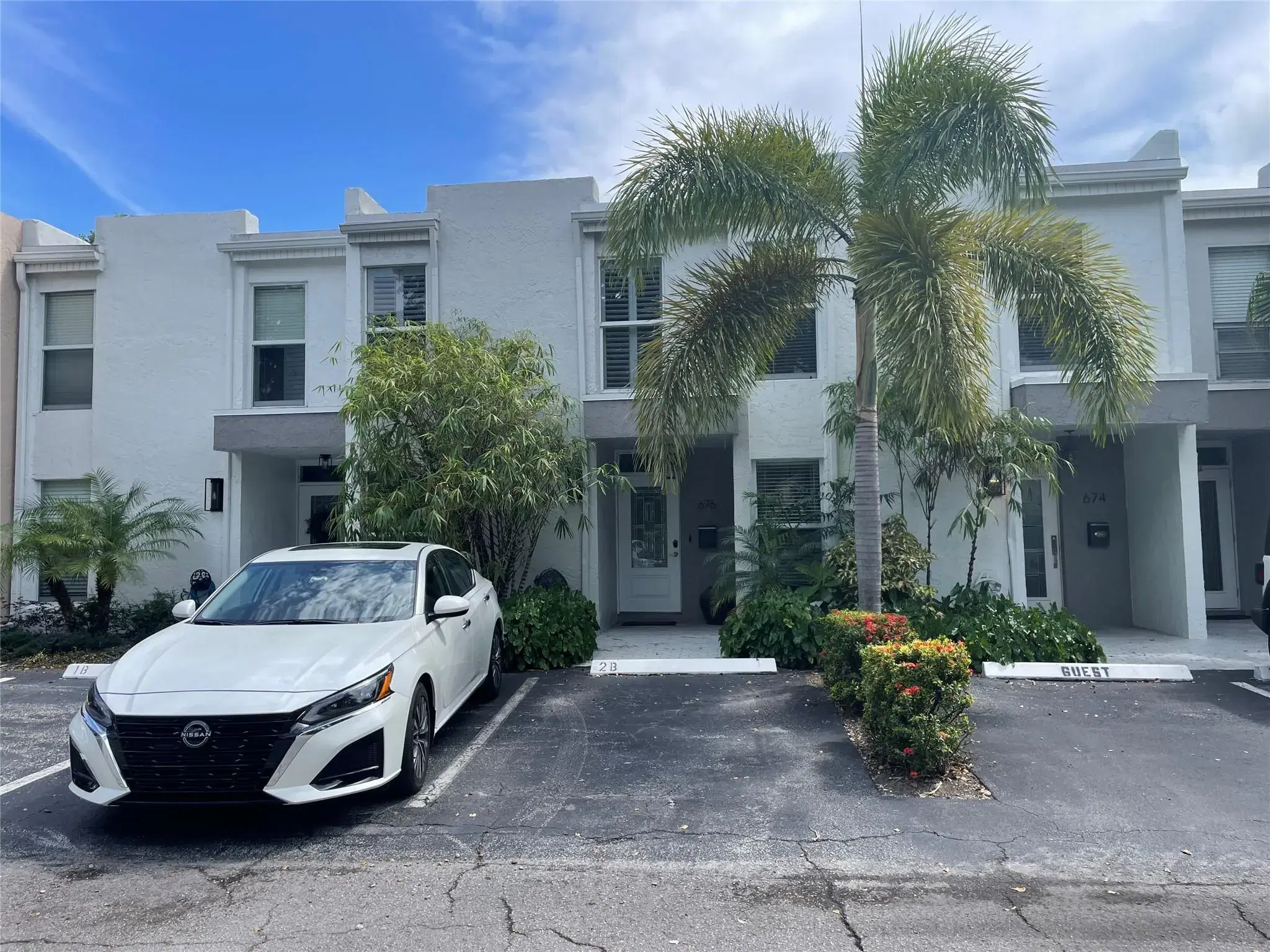 Picture of 676 Kensington Place 2B, Wilton Manors, FL 33305