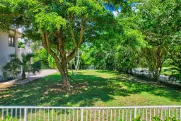 Picture of 10519 Pine Tree Terrace, Boynton Beach, FL 33436