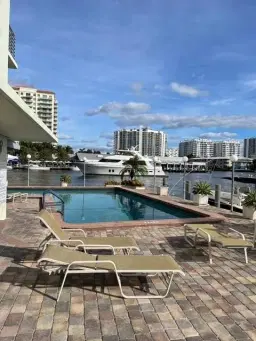 Picture of 2900 NE 30Th St 5A, Fort Lauderdale, FL 33306