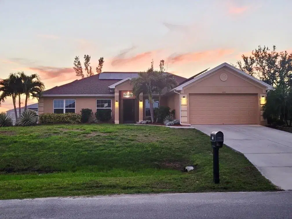 Picture of 614 SW 18Th Ct, Cape Coral, FL 33991