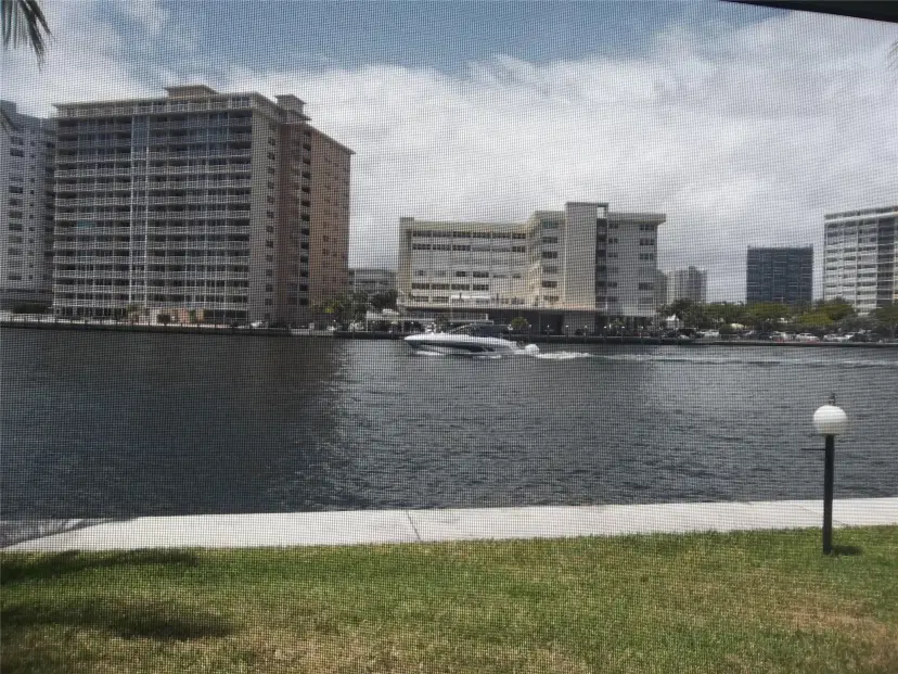 Picture of 1891 S Ocean Dr 113, Hallandale Beach FL 33009