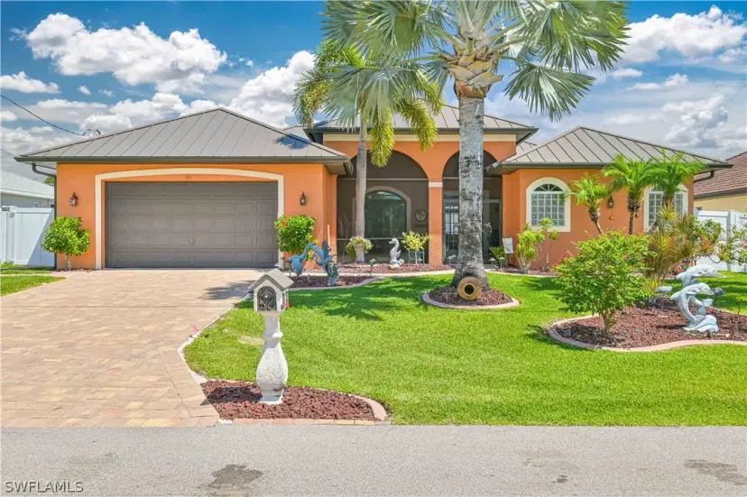 Picture of 841 SE 3Rd Ter, Cape Coral FL 33990