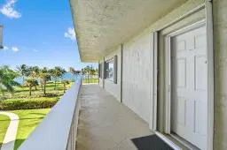 Picture of 801 Lake Shore Drive 310, Lake Park, FL 33403