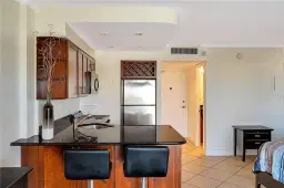 Picture of 2900 NE 30Th St 8B, Fort Lauderdale, FL 33306