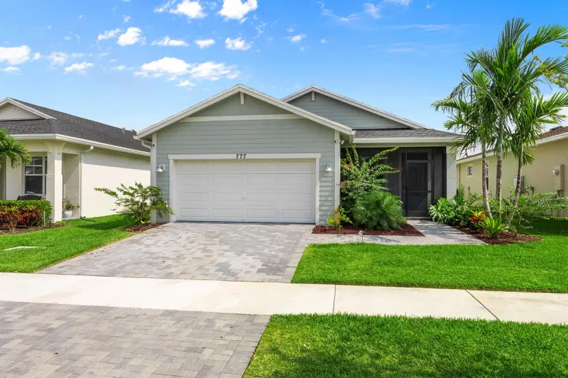 Picture of 777 SE Bloomfield Road, Port St Lucie FL 34984