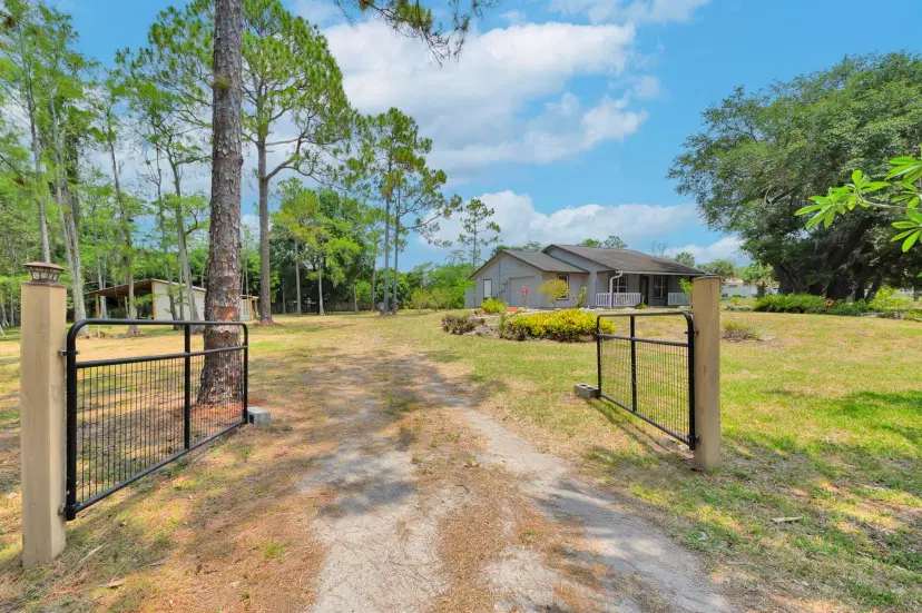 Picture of 16721 Tangerine Boulevard, The Acreage FL 33470