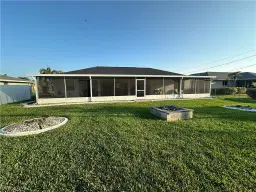 Picture of 403 SE 22Nd St, Cape Coral, FL 33990