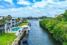 Picture of 700 NE Harbour Terrace Apt 125, Boca Raton, FL 33431