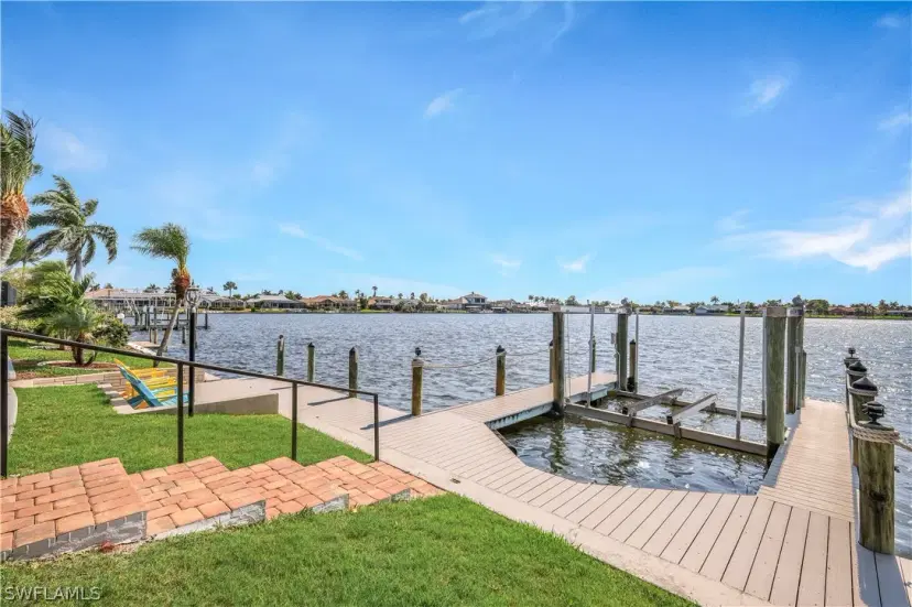 Picture of 5012 SW 5Th Pl, Cape Coral FL 33914