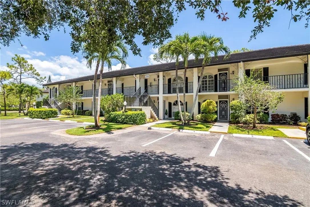 Picture of 256 Deerwood Cir 4, Naples, FL 34113