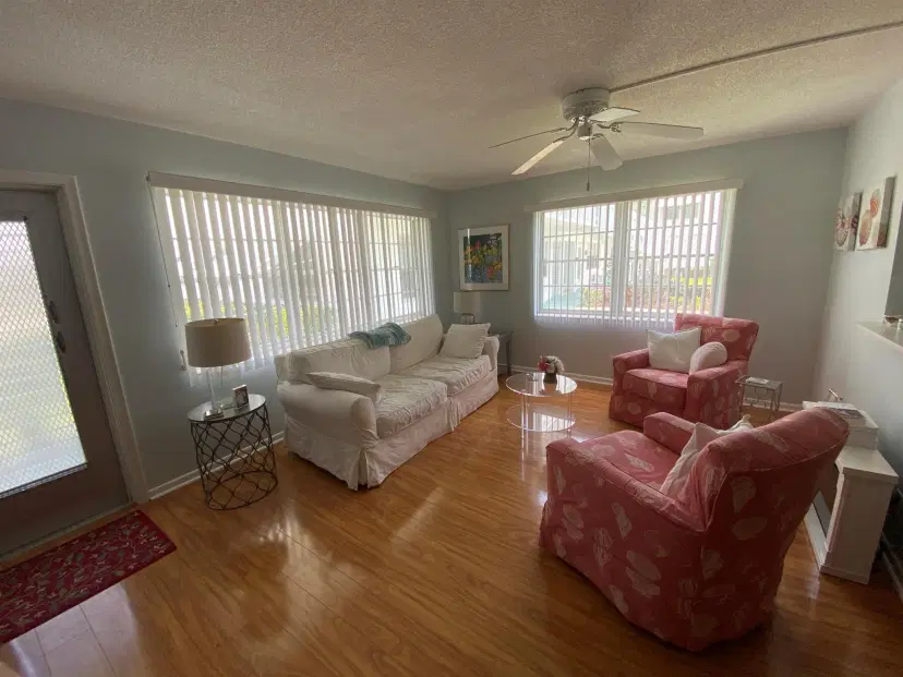 Picture of 298 Sheffield M 298, West Palm Beach FL 33417