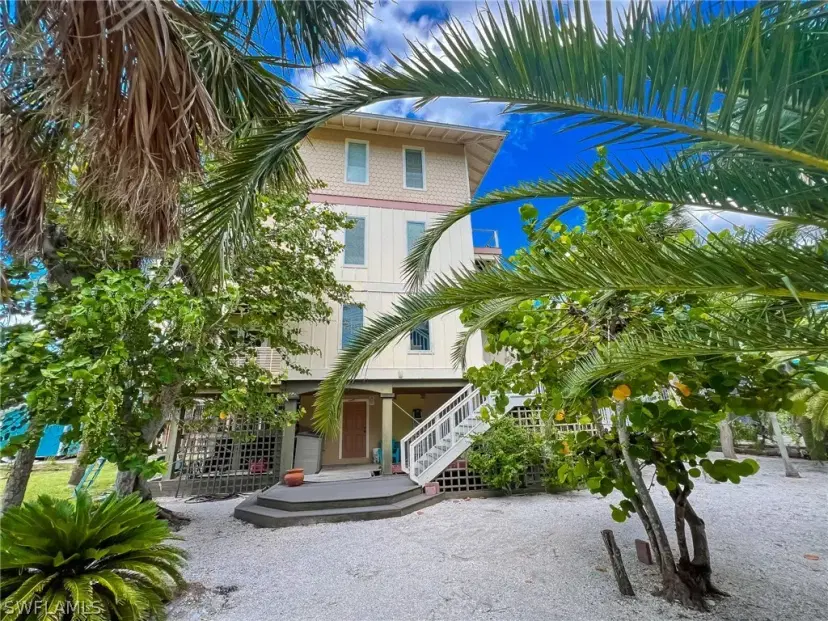 Picture of 320 Spanish Gold Ln, Upper Captiva FL 33924