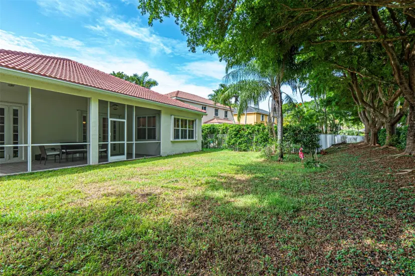 Picture of 970 Tulip Cir, Weston FL 33327