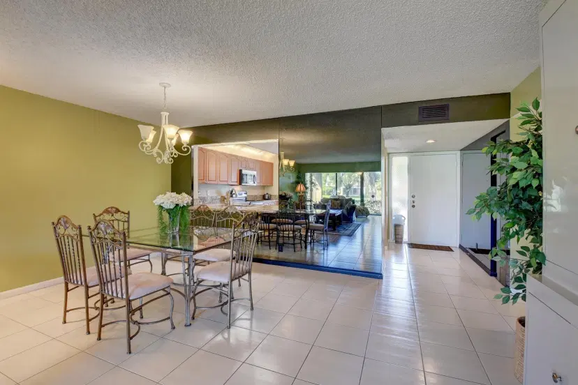 Picture of 5673 Fairway Park Drive 104, Boynton Beach FL 33437