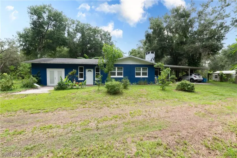 Picture of 1745 County Road 731, Venus FL 33960