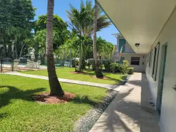 Picture of 2303 Polk Street 104, Hollywood, FL 33020