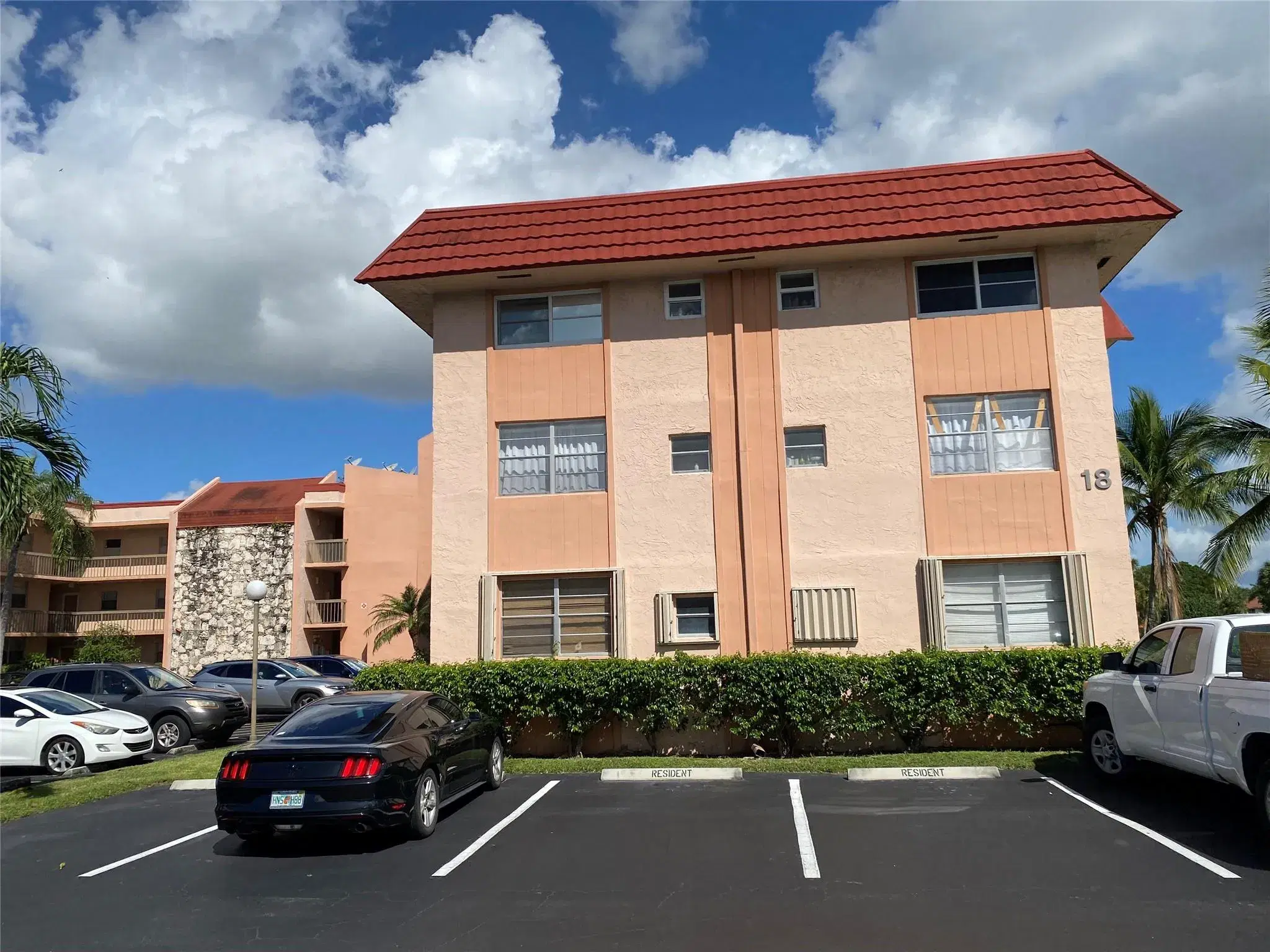 Picture of 3050 Holiday Springs Blvd 308, Margate, FL 33063