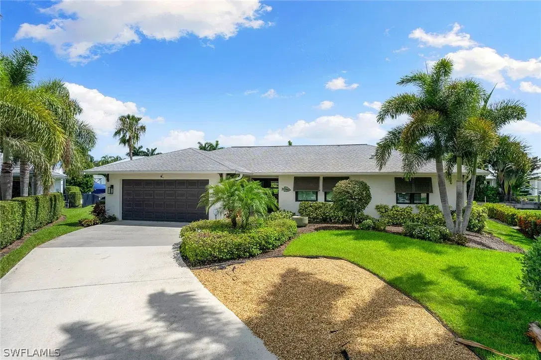 Picture of 1560 Bluefin Ct, Naples, FL 34102