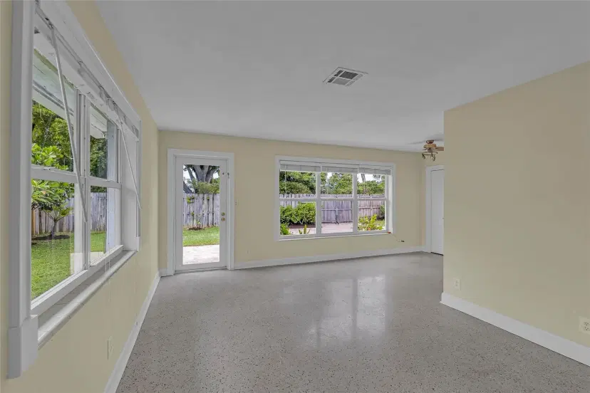 Picture of 1646 NE 7Th Ave, Fort Lauderdale FL 33305