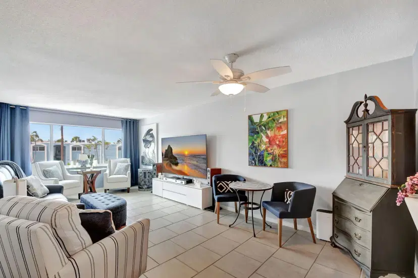 Picture of 1502 S Lakeside Drive 216, Lake Worth Beach FL 33460