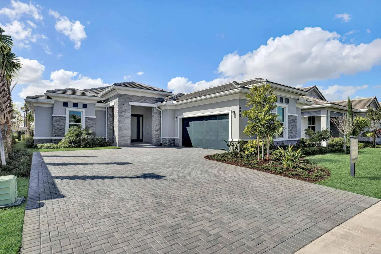 Picture of 9967 Seagrass Way, Palm Beach Gardens, FL 33412