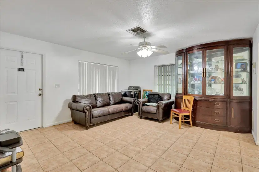 Picture of 2302 SW 20Th Way, Boynton Beach FL 33426