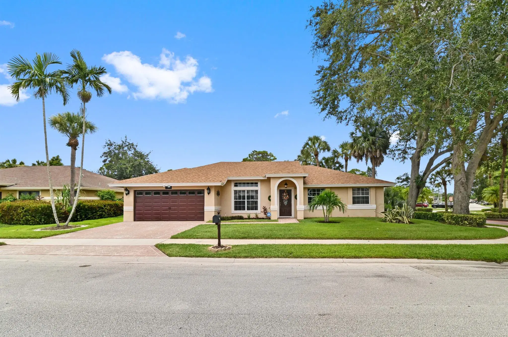 Picture of 100 Elysium Drive, Royal Palm Beach, FL 33411