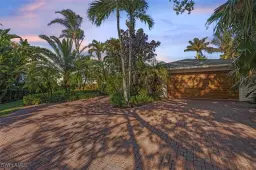 Picture of 1303 Wahoo Ct, Naples, FL 34102