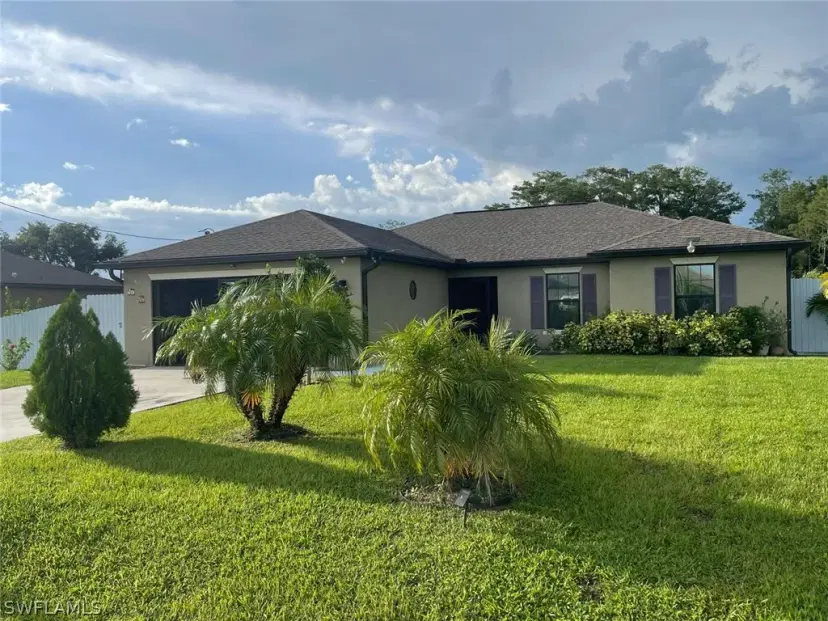 Picture of 255 Lunette St, Fort Myers FL 33913