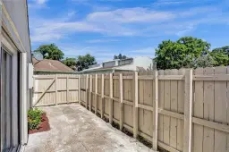 Picture of 8638 Bridle Path Ct 203, Davie, FL 33328