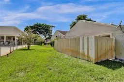 Picture of 8638 Bridle Path Ct 203, Davie, FL 33328