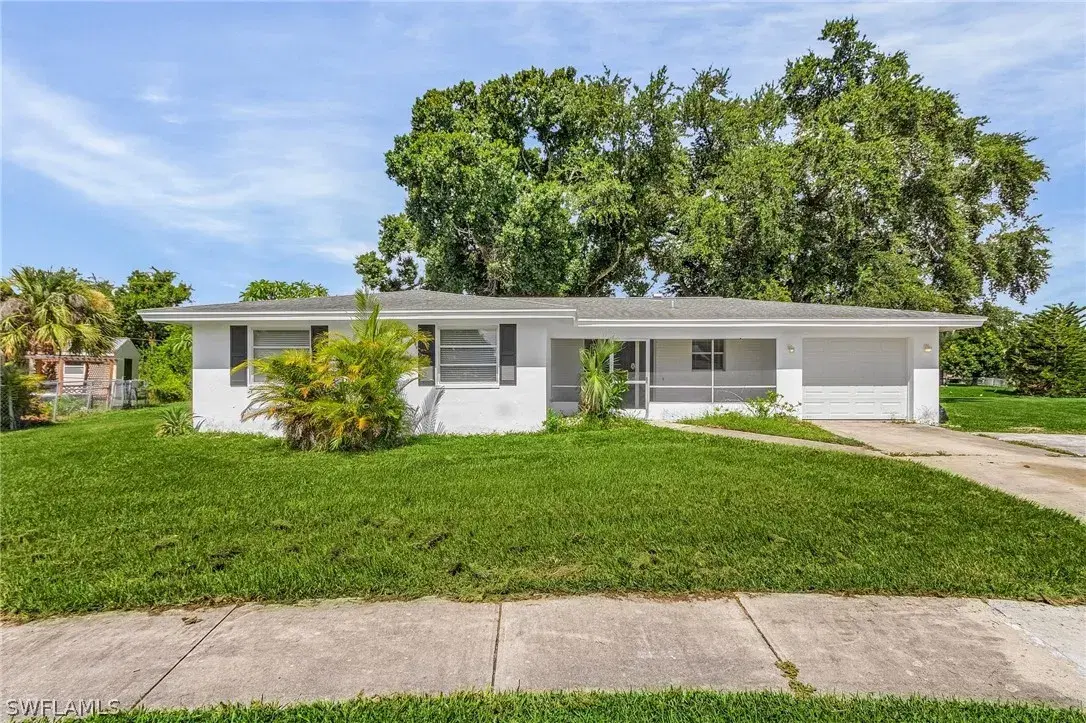 Picture of 2033 Gray Ct, North Fort Myers, FL 33903