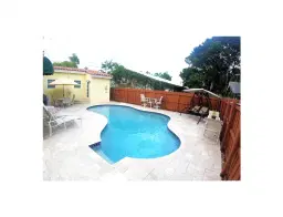 Picture of 804 SE 10Th St, Fort Lauderdale, FL 33316