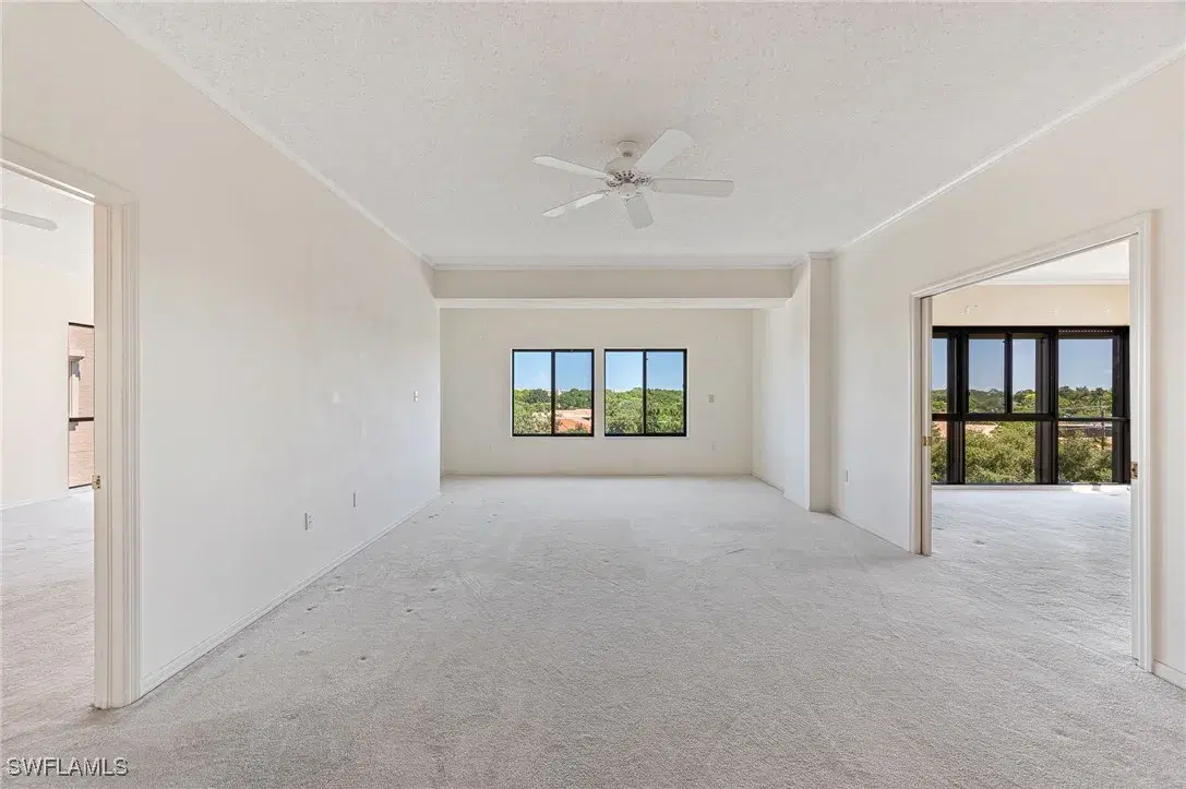 Picture of 900 Arbor Lake Dr 9-501, Naples, FL 34110