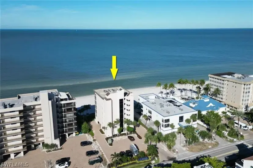 Picture of 9415 Gulf Shore Dr 402, Naples FL 34108