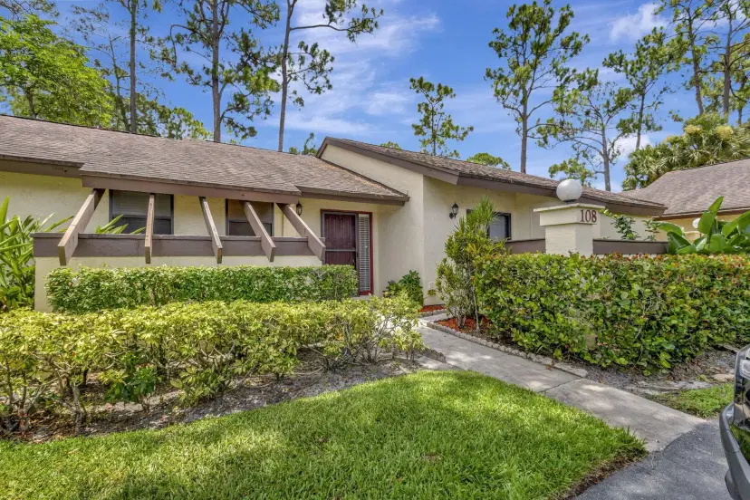 Picture of 108 Roselle Court, Royal Palm Beach FL 33411