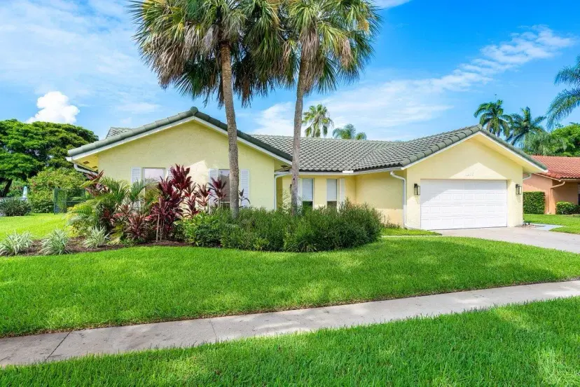 Picture of 11366 Piping Rock Drive, Boynton Beach FL 33437