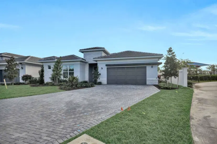 Picture of 9953 Seagrass Way, Palm Beach Gardens FL 33412