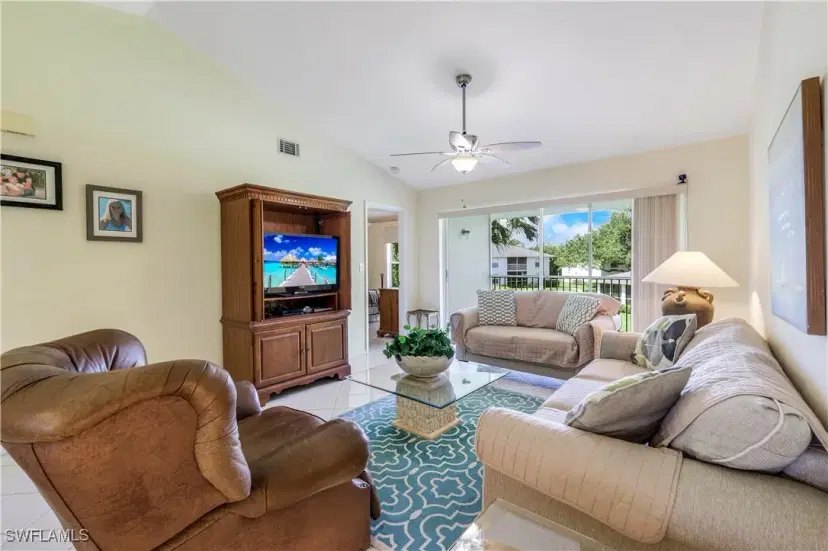 Picture of 1343 Churchill Cir H202, Naples FL 34116