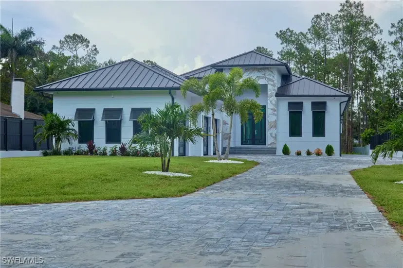 Picture of 5847 English Oaks Ln, Naples FL 34119