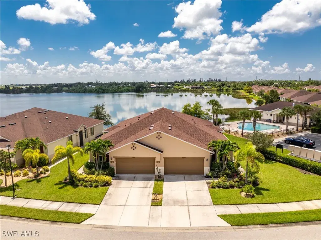 Picture of 8883 Tuscany Isles Dr, Punta Gorda, FL 33950