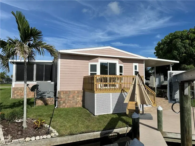 Picture of 17521 Bryan Ct, Fort Myers Beach FL 33931