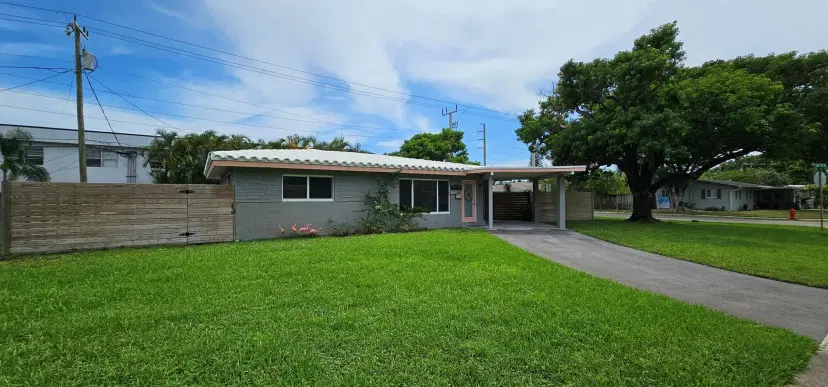 Picture of 396 SW 14Th Court, Pompano Beach FL 33060