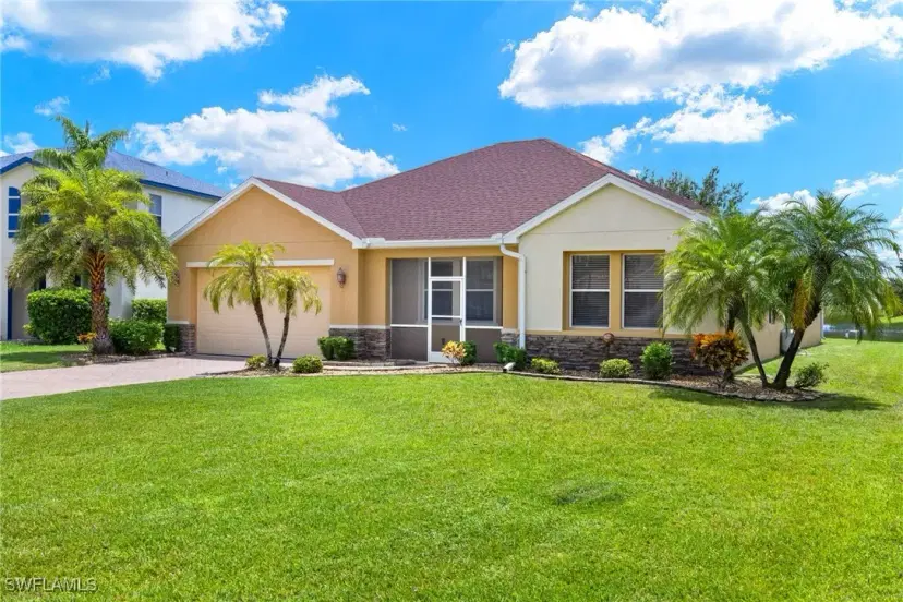 Picture of 8021 Allamanda Ct, Lehigh Acres FL 33972