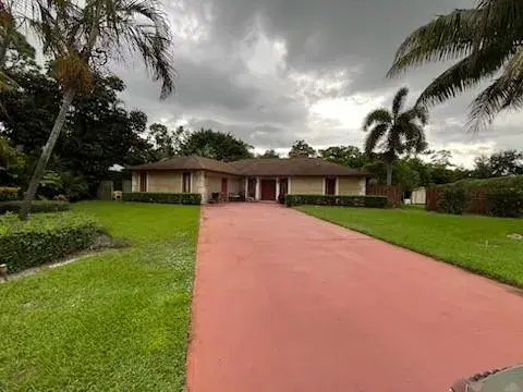 Picture of 5940 Piney Ct, Greenacres FL 33463